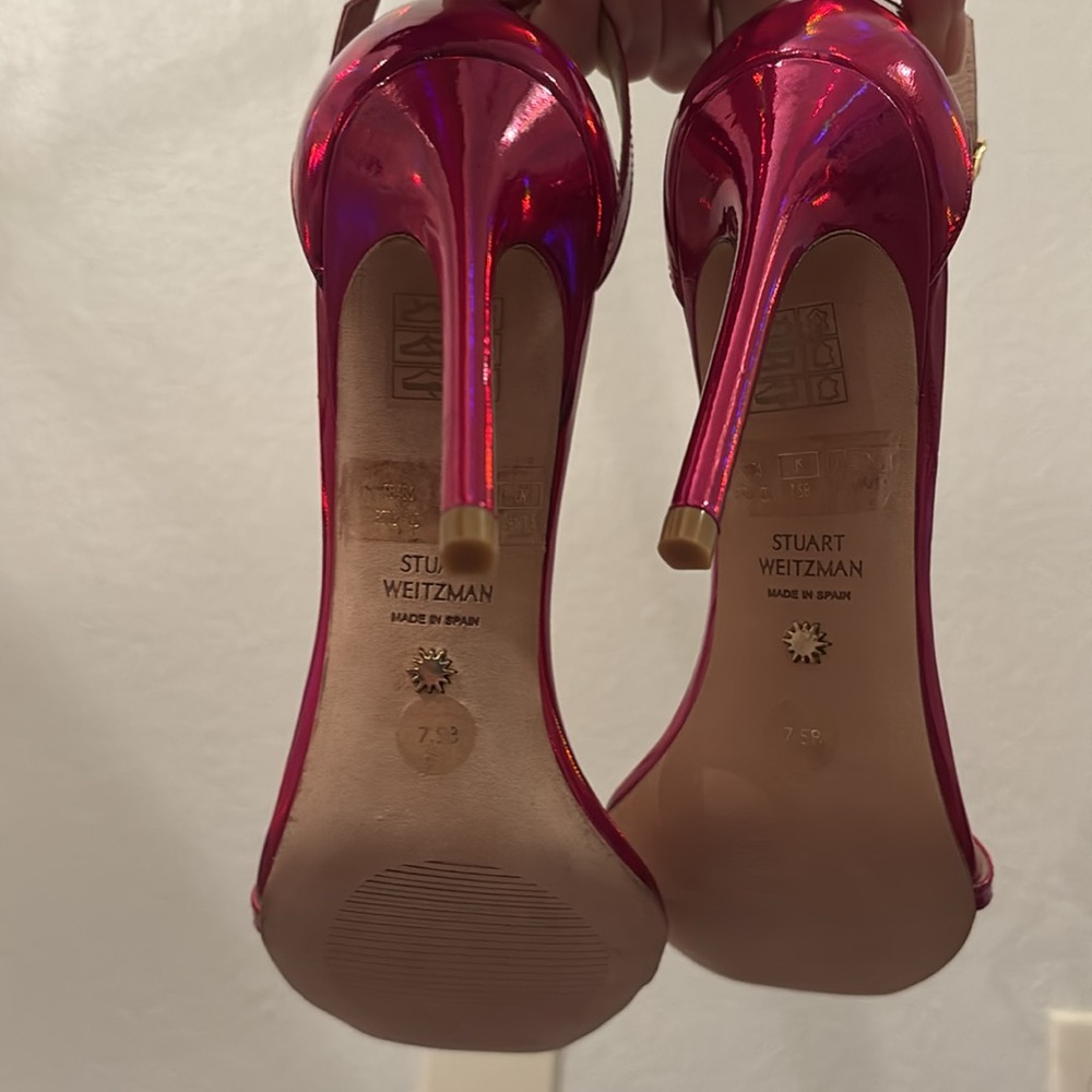 Stuart Weitzman Pink Patent Leather Ankle Strap Heels - Picture 4 of 5